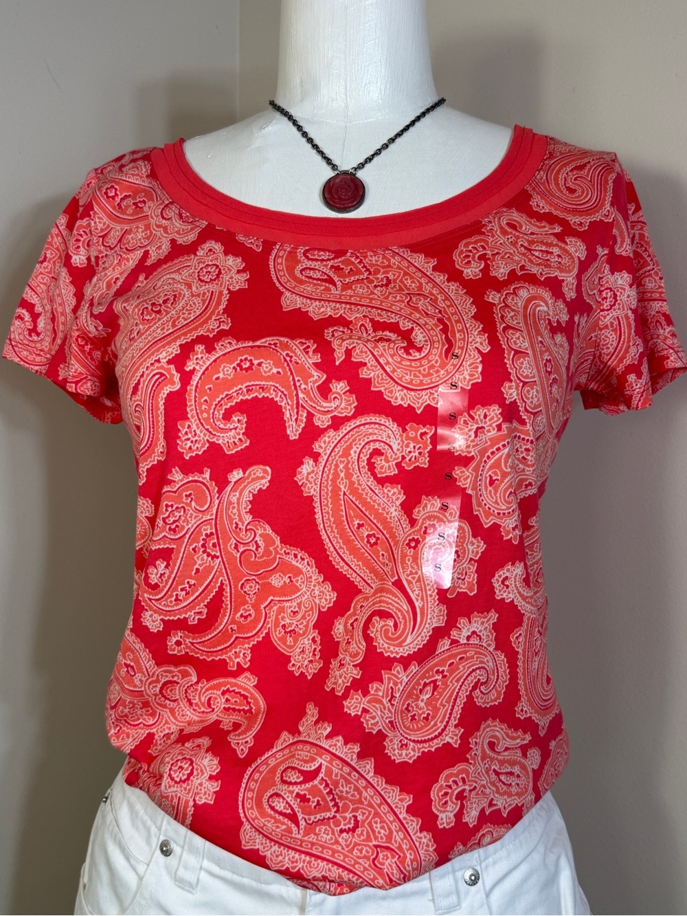🏷️NWT Ann Taylor Tee Shirt Orange & White Paisley Print Short Sleeve Scoop Neck